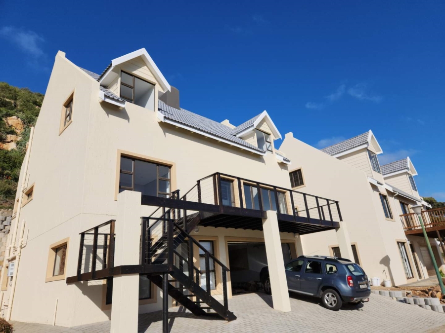 3 Bedroom Property for Sale in Vakansieplaas Western Cape